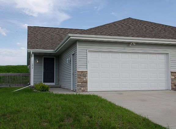 2nd image of 1215 Temple Dr #11171795