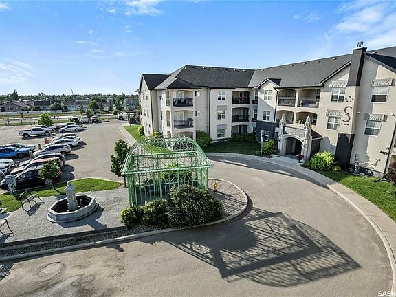 2nd image of 1640 Dakota Dr #316