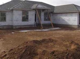 2113 Jadyn Ln, Clovis, NM 88101