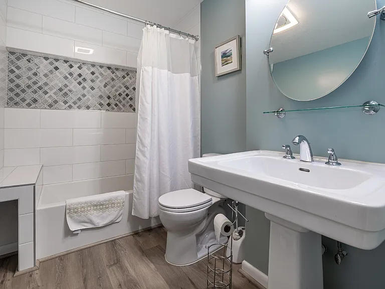 2404 Francis St #2404 — Photo 4