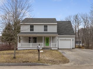 4 Saint James Pl, Lewiston, ME 04240