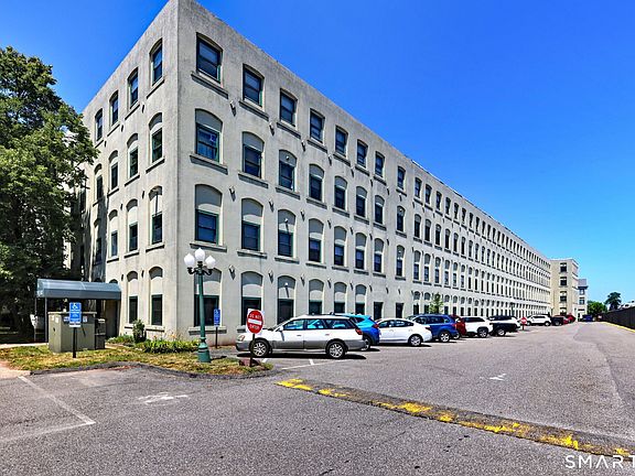 3rd image of 46 South Cherry Street #327 (aka Judd Square)