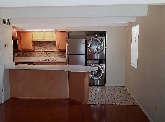 1420 Wabash Ave #1420 — Photo 11