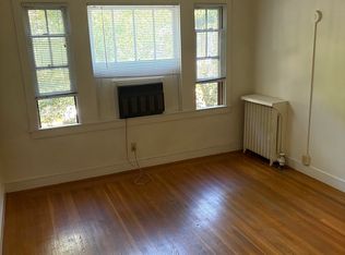 817 25th St APT 2B, Sacramento, CA 95816