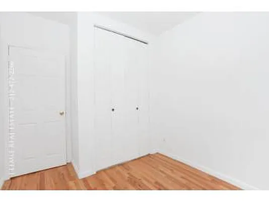 Rented by J. Lemle Real Estate | media 17