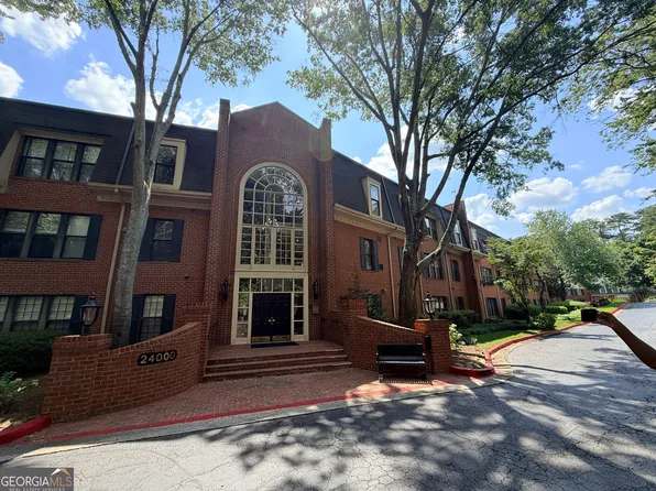 24216 Plantation Dr NE #216, Atlanta, GA 30324