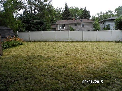 3rd image of 1831 Marigold Ln