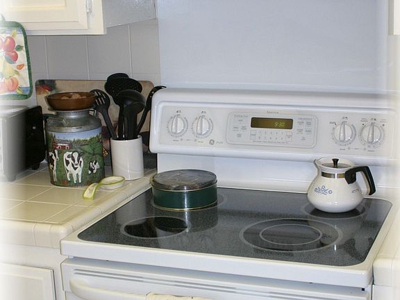 Microwave-Stove-Oven 