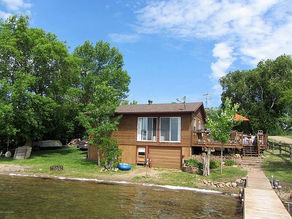 2nd image of 32658 County Highway 122