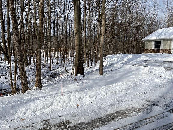 2nd image of 8646 Kirkwood Dr #W