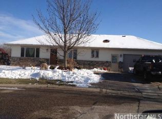 213 Liberty Ln, Jordan, MN 55352