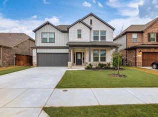 5573 Vaquero Rd, Fort Worth, TX 76126