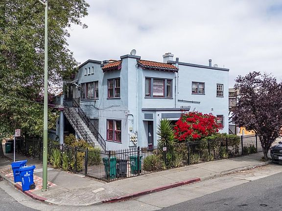 4th image of 61st Ave