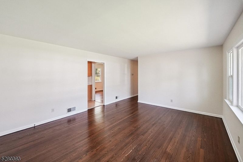 115 Warrenville Rd, Green Brook, NJ 08812 Zillow