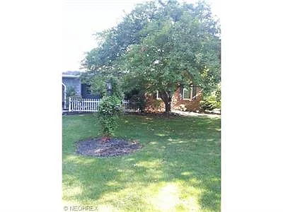 1324 Meadow Ln photo 1