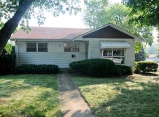 249 Rouse Ave, Mundelein, IL 60060