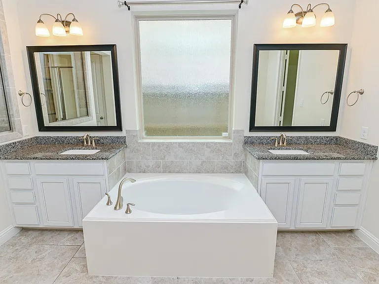 4431 Wyatt Roland Way — Photo 20