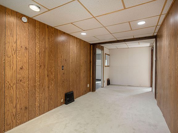 5th image of 202 Duane St