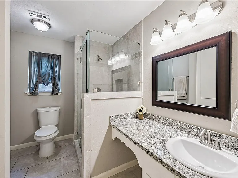 5811 Spruce Forest Dr — Photo 9