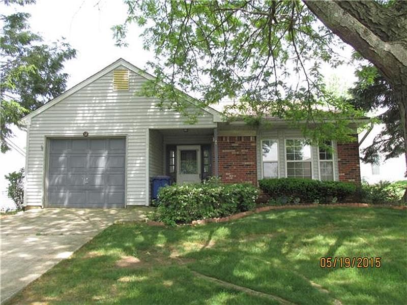 1st image of 12 Willowwood Ct