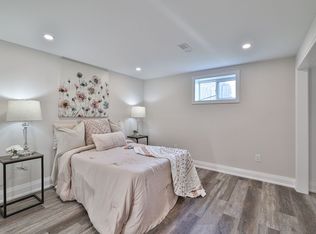 1248 Valley Dr #BASEMENT, Oshawa, ON L1J3M8