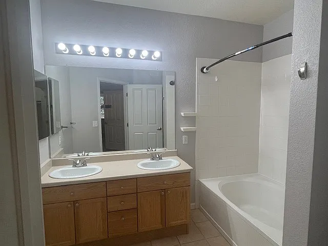 8329 S Independence Cir #202 — Photo 9