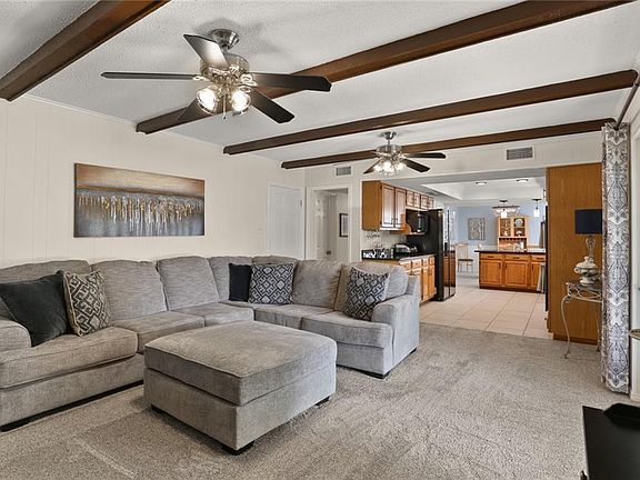 4th image of 269 Firethorn Dr