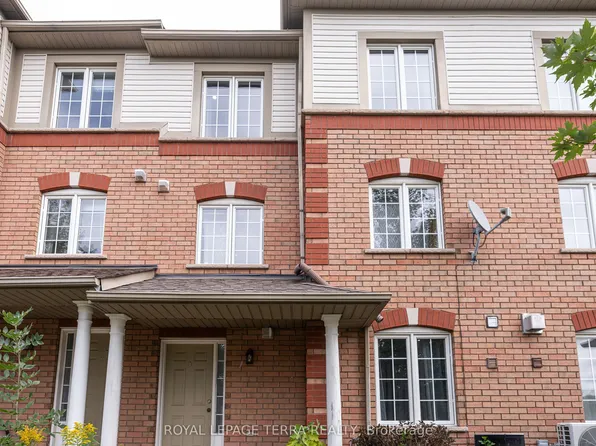 2871 Darien Rd #7, Burlington, ON L7M 4R6