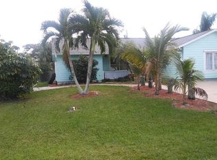 2984 SE Banyan St, Stuart, FL 34997