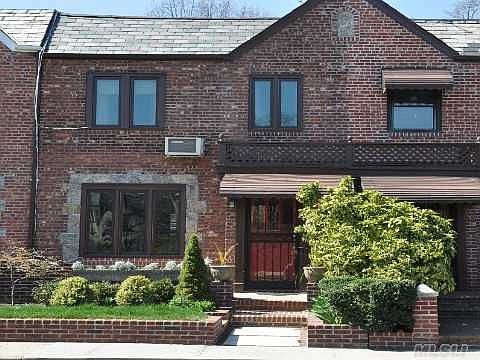 2nd image of 6762 Selfridge St