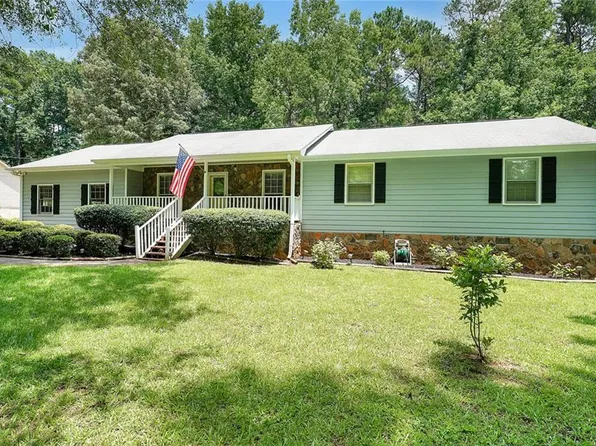 180 Kim Trl, Stockbridge, GA 30281