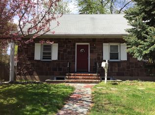 420-422 Piermont Rd, Closter, NJ 07624