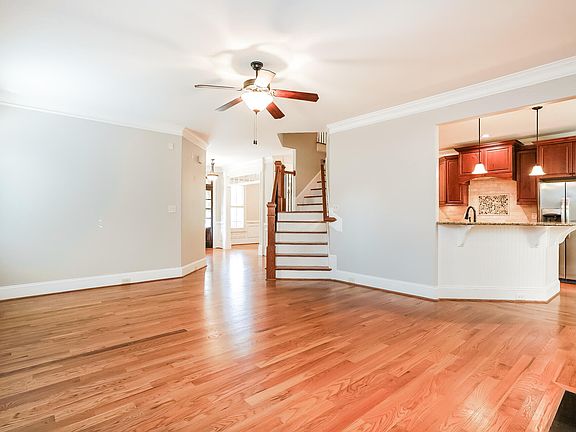 4th image of 3933 Forgotten Pond Ave