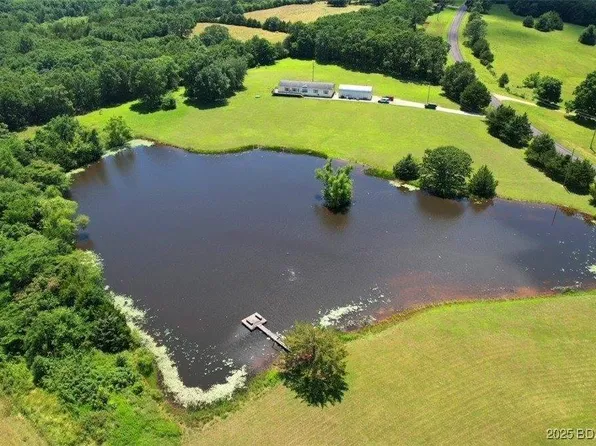 974 State Rd E, Montreal, MO 65591