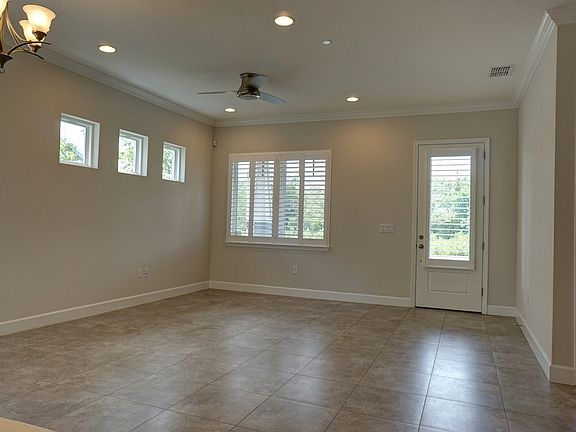 4th image of 9001 Laureate Blvd
