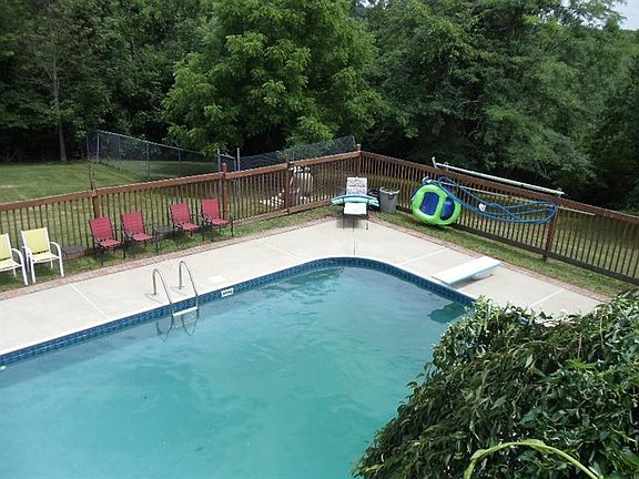 5th image of 6512 Stonegate Dr