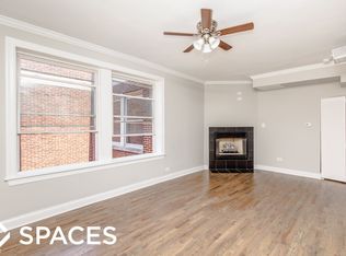 2113 W Caton St APT 3E, Chicago, IL 60647