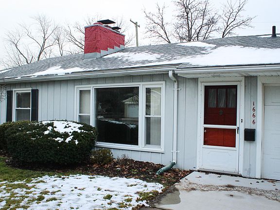 2nd image of 1666 Beverly Ave