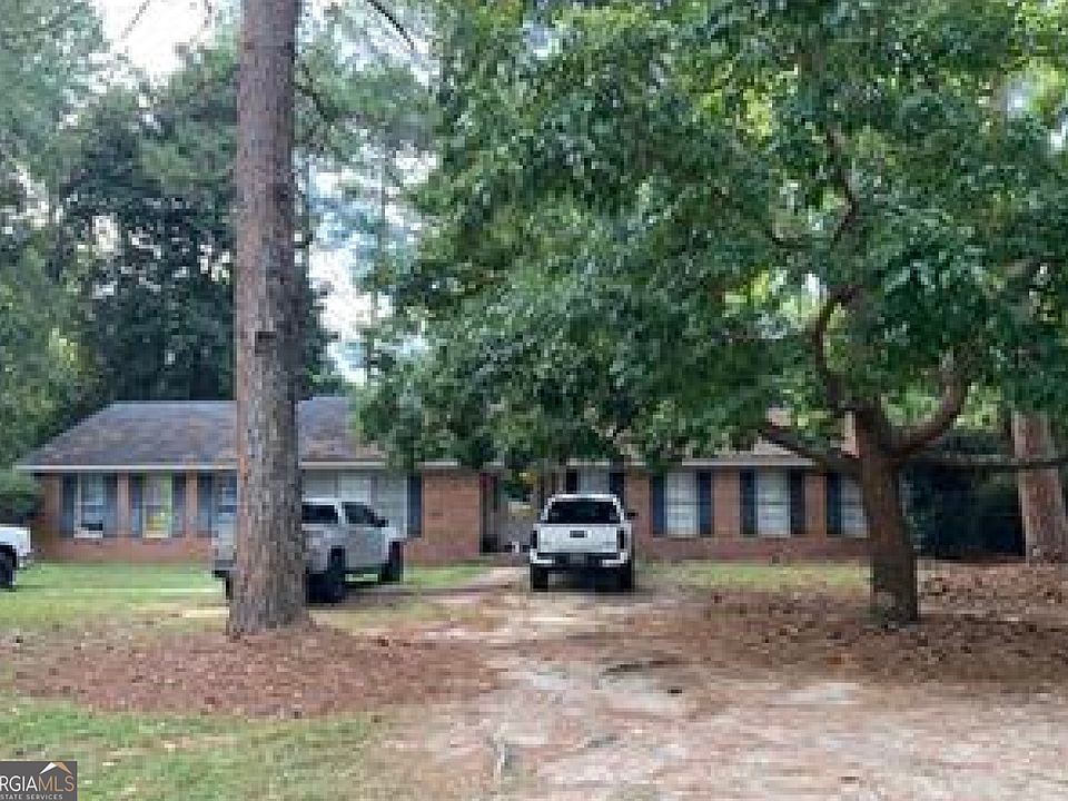 1st image of 210 Merrywood Dr