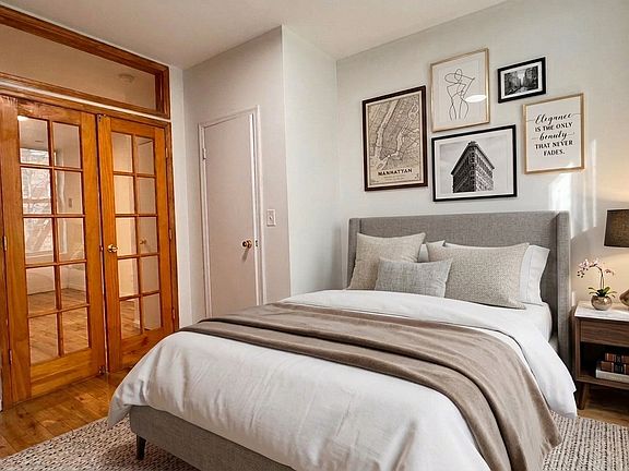 2nd image of 308 E 6th St APT 11