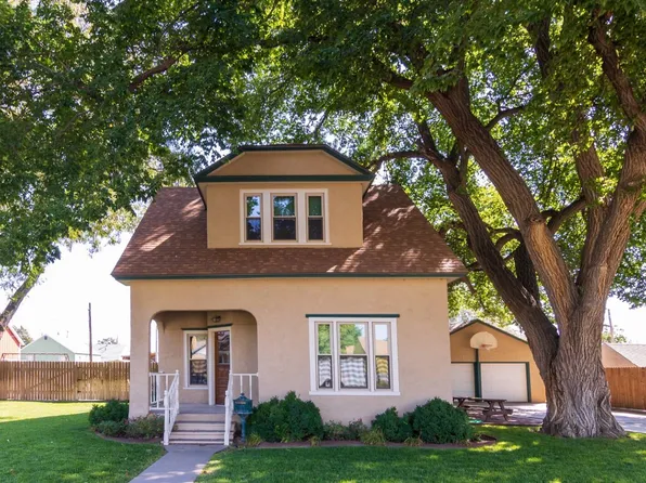 906 College St, Scott City, KS 67871