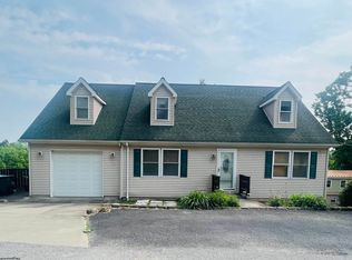 256 Spring St, Morgantown, WV 26505