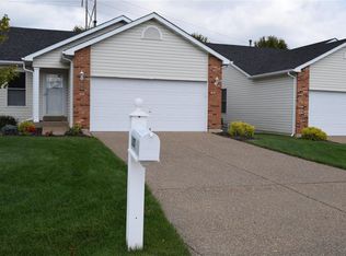 137 Maryland Dr #55B, O'Fallon, MO 63366