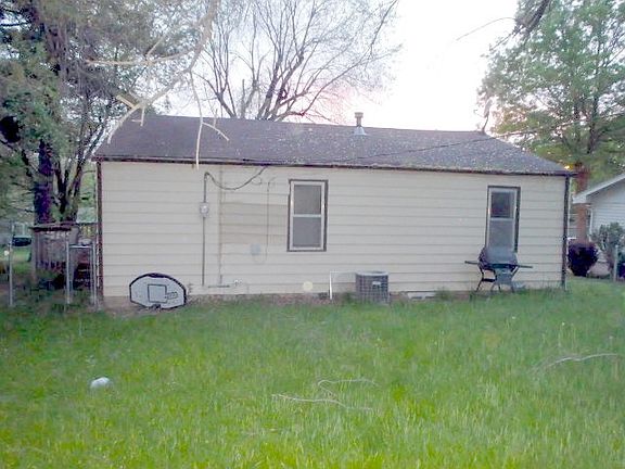 2nd image of 2619 N 47th St