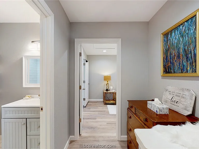 513 Boyett St #1 — Photo 9