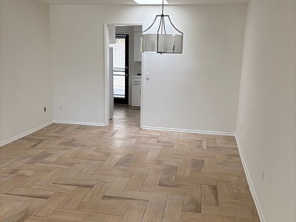 3rd image of 1637 S Via Salida