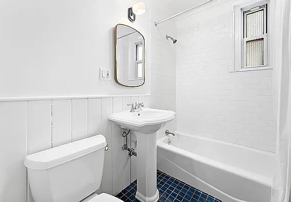 3rd image of 59 Pineapple St APT 2K