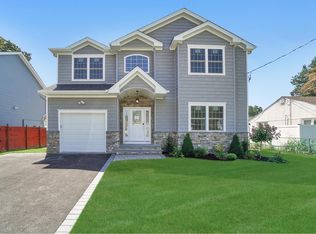 1772 Horatio Ave, Merrick, NY 11566