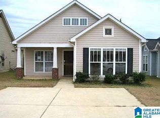 201 Creekstone Trl, Calera, AL 35040
