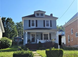 832 7th Ave, Coraopolis, PA 15108